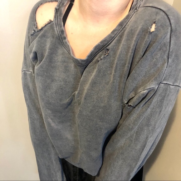 Grunge Sweater - Picture 2 of 3